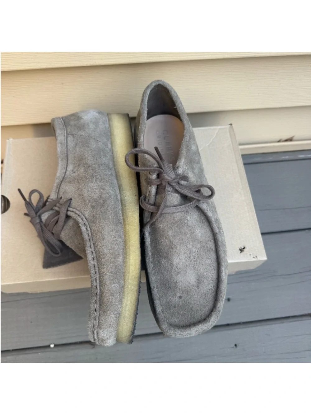 Clarks Original Men's Wallabee Suede Dark Grey Chukka Shoes 10.5